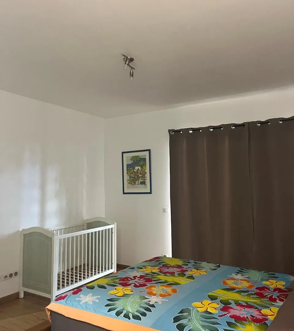 Suite Au Milieu Des Arbres Punaauia  Apartment